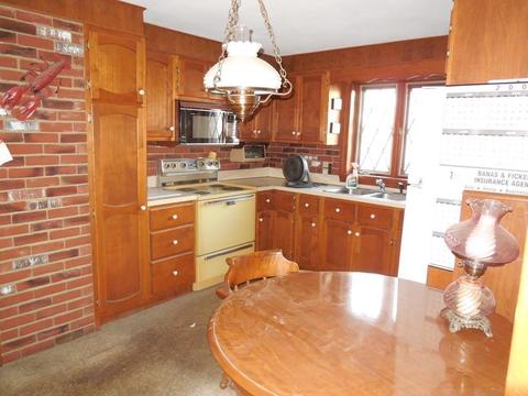 135 Main St, Easthampton, MA 01027 photo 11