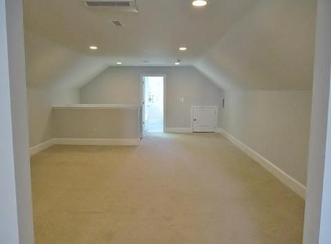 140 Jarvis Cir, Needham, MA 02492 photo 9