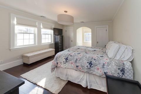 39 Rangeley Rd, Newton, MA 02465 photo 8
