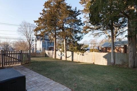 39 Rangeley Rd, Newton, MA 02465 photo 15