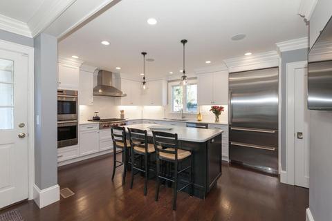 39 Rangeley Rd, Newton, MA 02465 photo 2