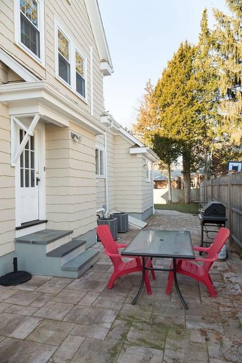 39 Rangeley Rd, Newton, MA 02465 photo 16