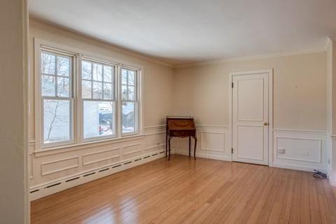 30 E Main St #9, Georgetown, MA 01833 photo 4