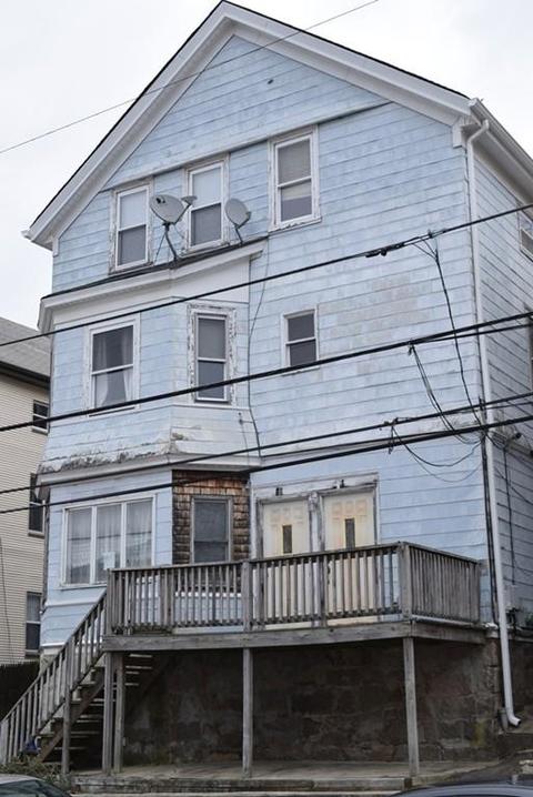 81 Barnaby St, Fall River, MA 02720 photo 1
