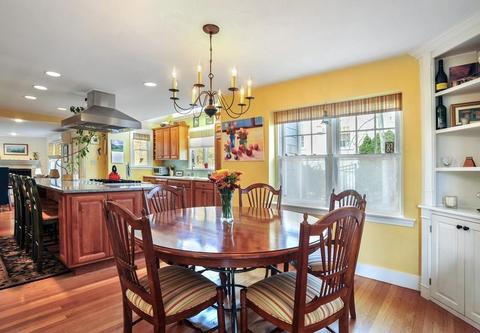 3 Crowes Ln, Hingham, MA 02043 photo 2
