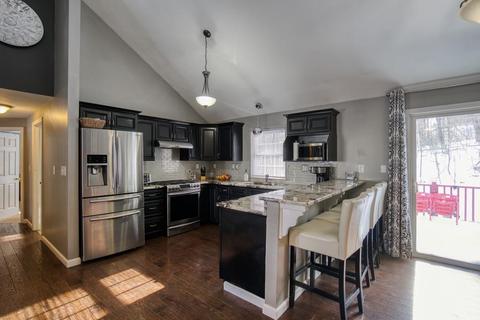 33 First St, Worcester, MA 01602 photo 1