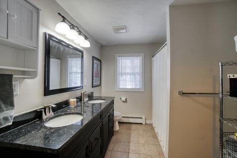 33 First St, Worcester, MA 01602 photo 6