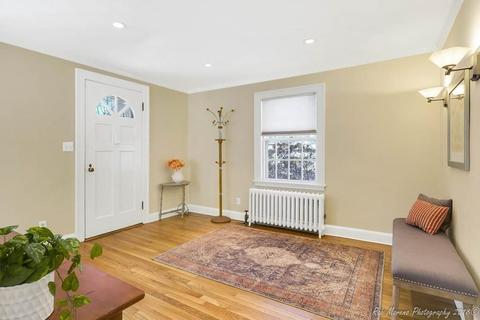 512 Summer Ave, Reading, MA 01867 photo 5
