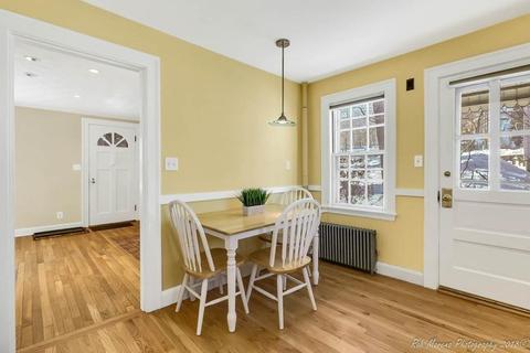 512 Summer Ave, Reading, MA 01867 photo 10