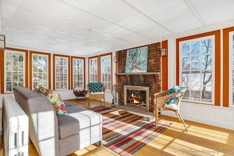 512 Summer Ave, Reading, MA 01867 photo 14