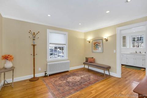 512 Summer Ave, Reading, MA 01867 photo 6