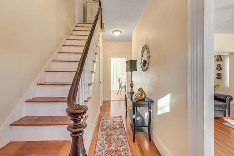 5 Winthrop St, Stoneham, MA 02180 photo 4