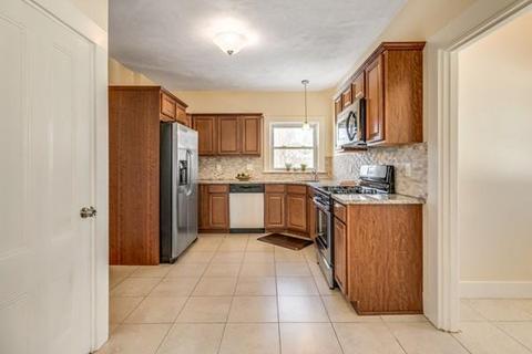 5 Winthrop St, Stoneham, MA 02180 photo 13