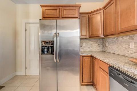 5 Winthrop St, Stoneham, MA 02180 photo 16