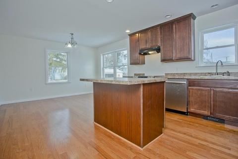 95 Covington St, Springfield, MA 01119 photo 14