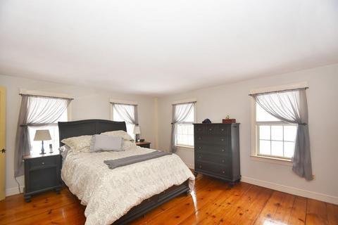 654 Central Tpke, Sutton, MA 01590 photo 12