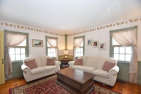 654 Central Tpke, Sutton, MA 01590 photo 9