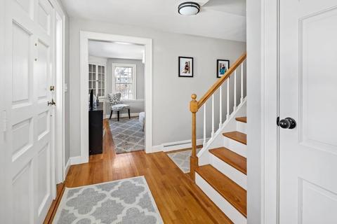 11 Eastgate Ln, Hingham, MA 02043 photo 2