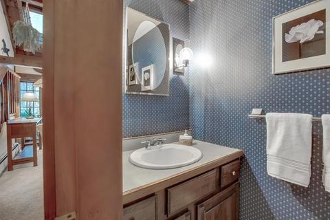 6 Grace Rd, Danvers, MA 01923 photo 17
