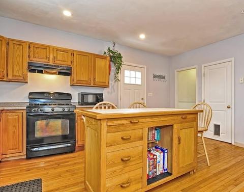 12 Glendale St, Maynard, MA 01754 photo 2