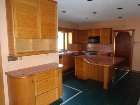 54 Randolph St, Springfield, MA 01108 photo 2