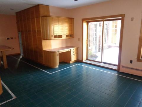 54 Randolph St, Springfield, MA 01108 photo 3