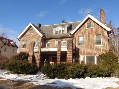 54 Randolph St, Springfield, MA 01108 photo 1
