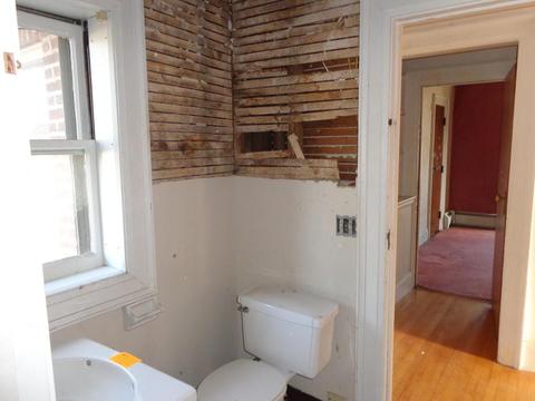 54 Randolph St, Springfield, MA 01108 photo 10