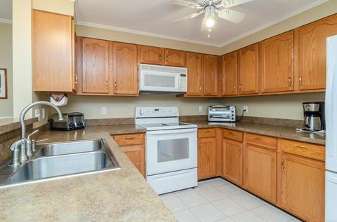 28 Coldspring Dr #C, Sutton, MA 01590 photo 8