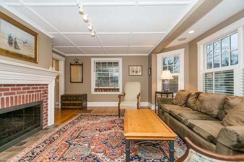 16 Vale Rd, Reading, MA 01867 photo 4