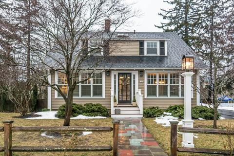 16 Vale Rd, Reading, MA 01867 photo 1