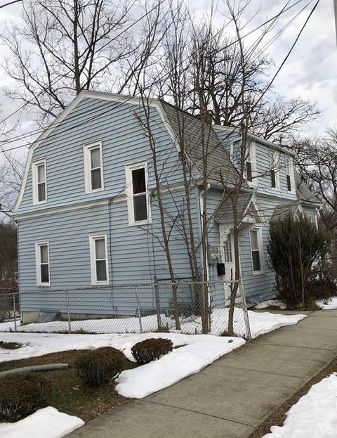69 Ames Ave, Chicopee, MA 01013 photo 12