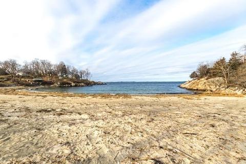 1002 Washington St, Gloucester, MA 01930 photo 3