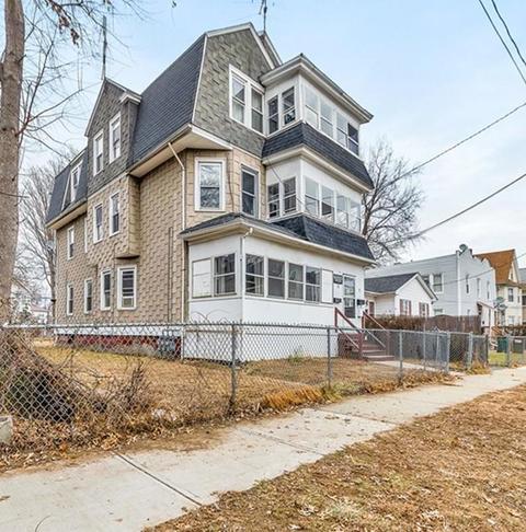 30 Talcott St, Springfield, MA 01107 photo 1