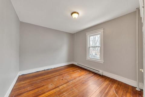 30 Talcott St, Springfield, MA 01107 photo 13
