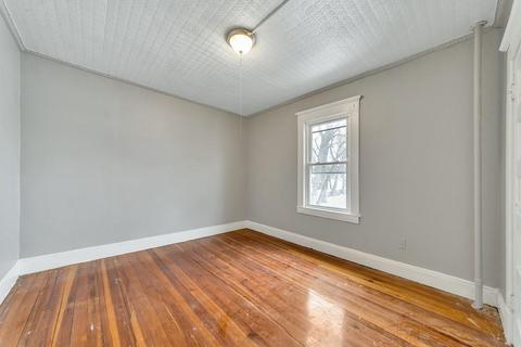 30 Talcott St, Springfield, MA 01107 photo 16