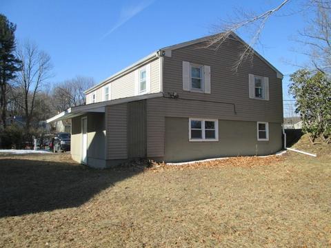 7 Wescott St, Worcester, MA 01603 photo 3