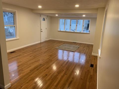 11 E Lake St, Worcester, MA 01604 photo 3