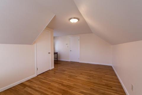 170 Friendship St, Fall River, MA 02724 photo 25
