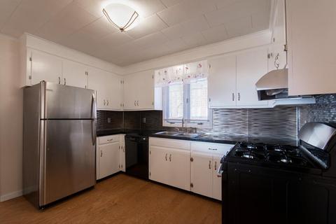 170 Friendship St, Fall River, MA 02724 photo 7