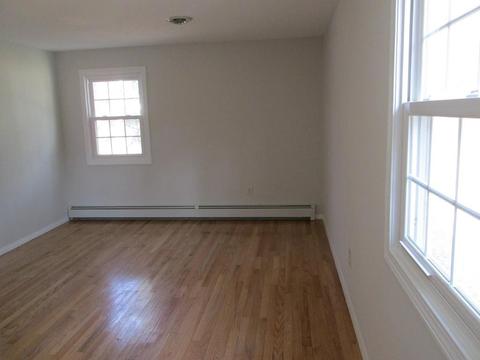 25 Willis, Gardner, MA 01440 photo 8