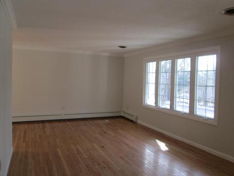 25 Willis, Gardner, MA 01440 photo 3