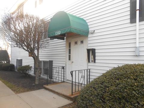 3700 N Main St #8, Fall River, MA 02720 photo 1