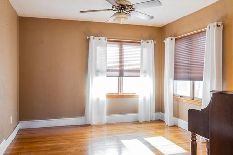 25 Bradford St, Everett, MA 02149 photo 8