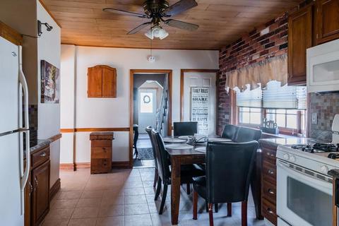 25 Bradford St, Everett, MA 02149 photo 2