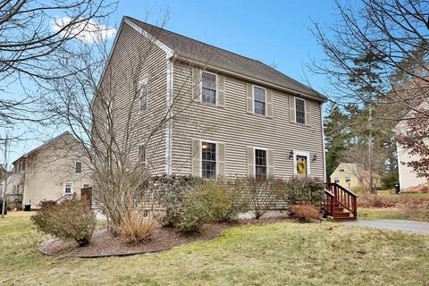 45 Scheffler Dr, East Wareham, MA 02538 photo 2