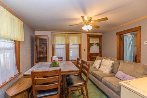 232 Baker St, Gardner, MA 01440 photo 5