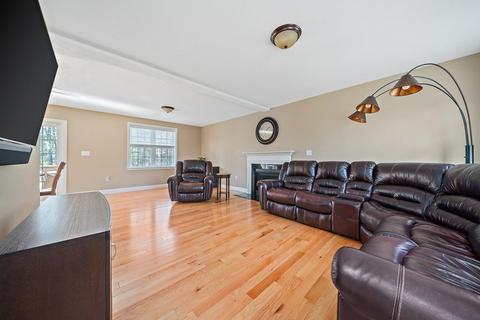 39 Pine St, Foxboro, MA 02035 photo 11