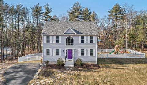 39 Pine St, Foxboro, MA 02035 photo 1