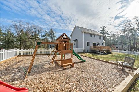 39 Pine St, Foxboro, MA 02035 photo 25
